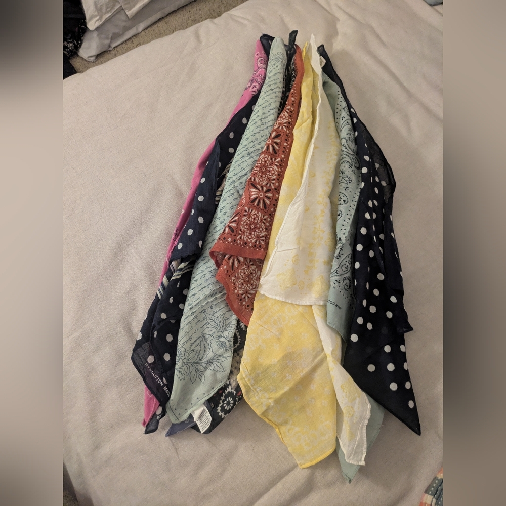 11 Assorted Patterned Bananas - image 2